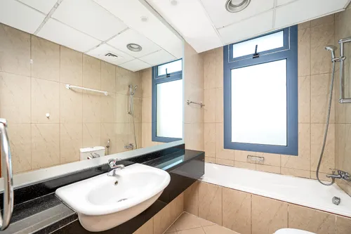 2 Bedrooms Apartment in Palace Tower 2