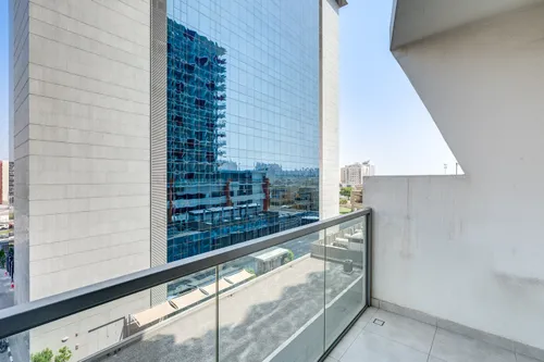 2 Bedrooms Apartment in Binghatti Stars