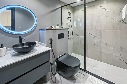  Apartment in Lincoln Park Northside