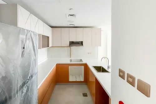 2 Bedrooms Apartment in Skyz By Danube