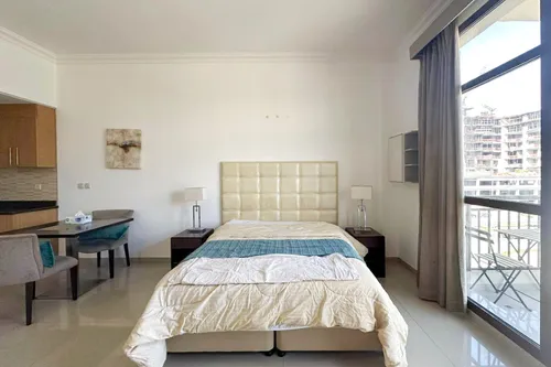  Apartment in Lincoln Park - Sheffield