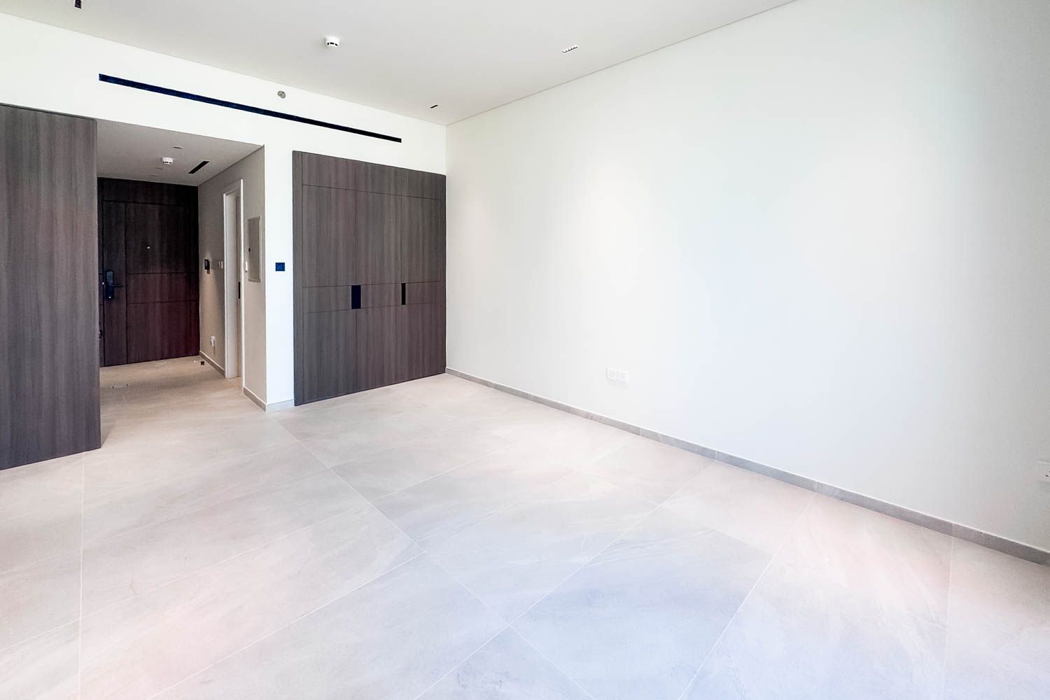  Apartment in Beverly Boulevard