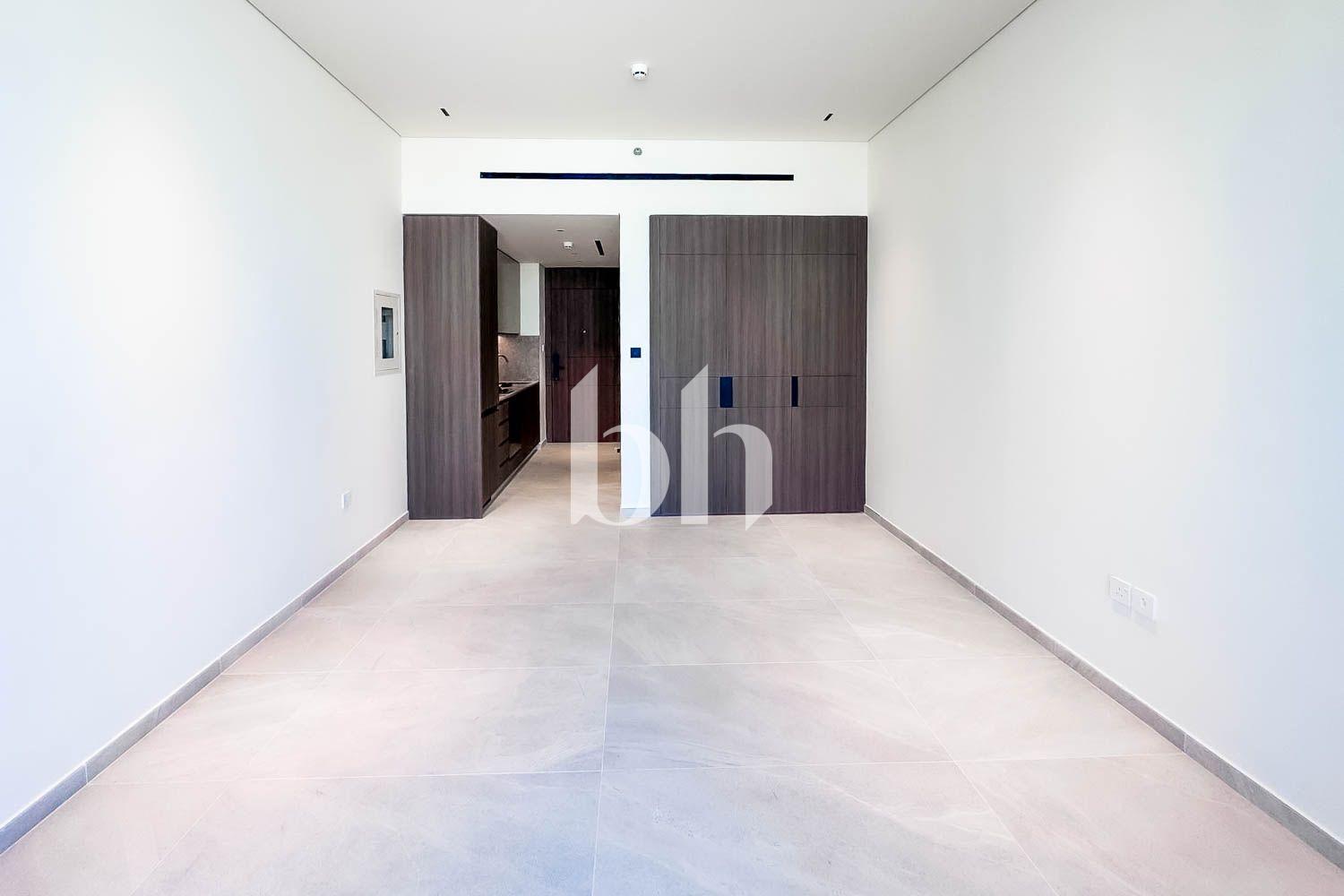 Vacant Now | Unfurnished |With Balcony and Parking