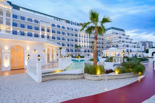 1 Bedroom Apartment in Vincitore Benessere