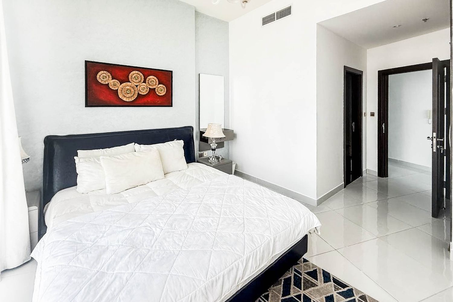 2 Bedrooms Apartment in Miraclz Tower by Danube