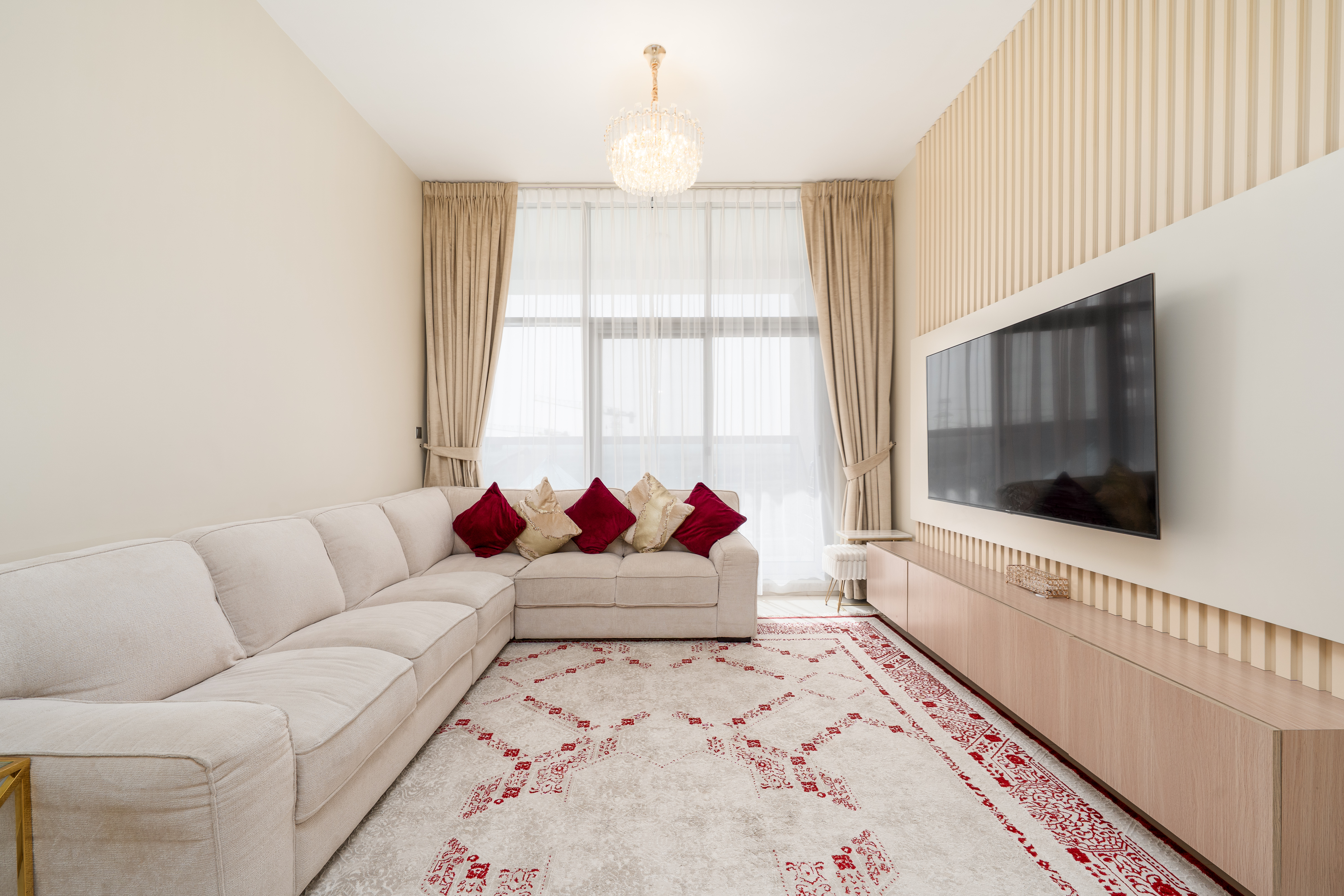 1 Bedroom Apartment in J One Building