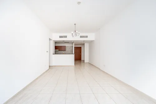 2 Bedrooms Apartment in Skycourts Tower C