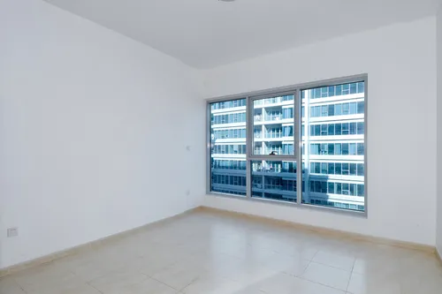 2 Bedrooms Apartment in Skycourts Tower C