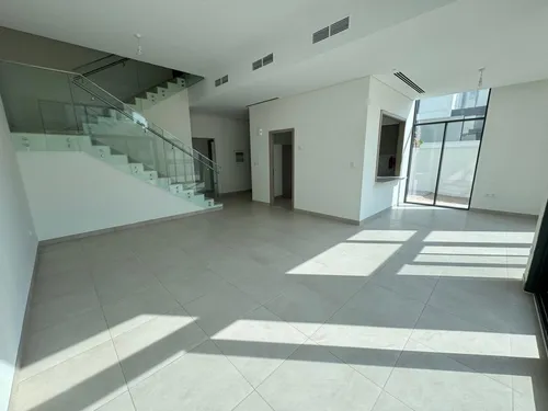 4 Bedrooms Townhouse in Murooj Al Furjan 1