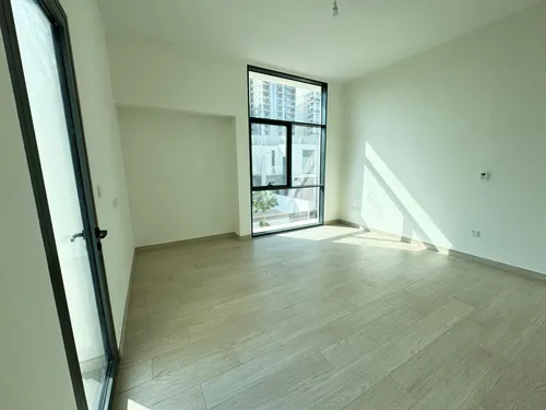 4 Bedrooms Townhouse in Murooj Al Furjan 1