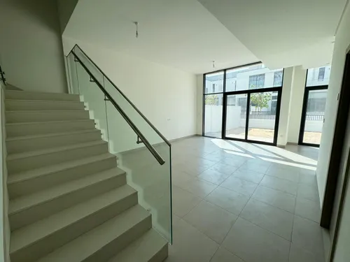 4 Bedrooms Townhouse in Murooj Al Furjan 1