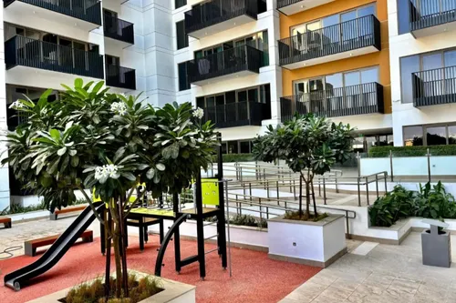  Hotel Apartment in AZIZI Pearl