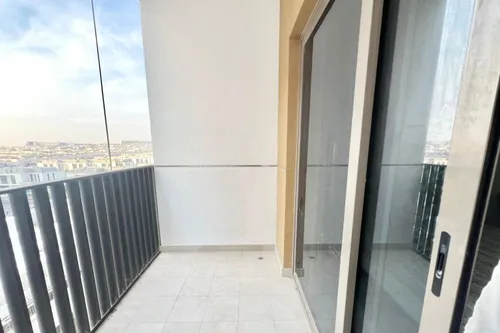  Hotel Apartment in AZIZI Pearl