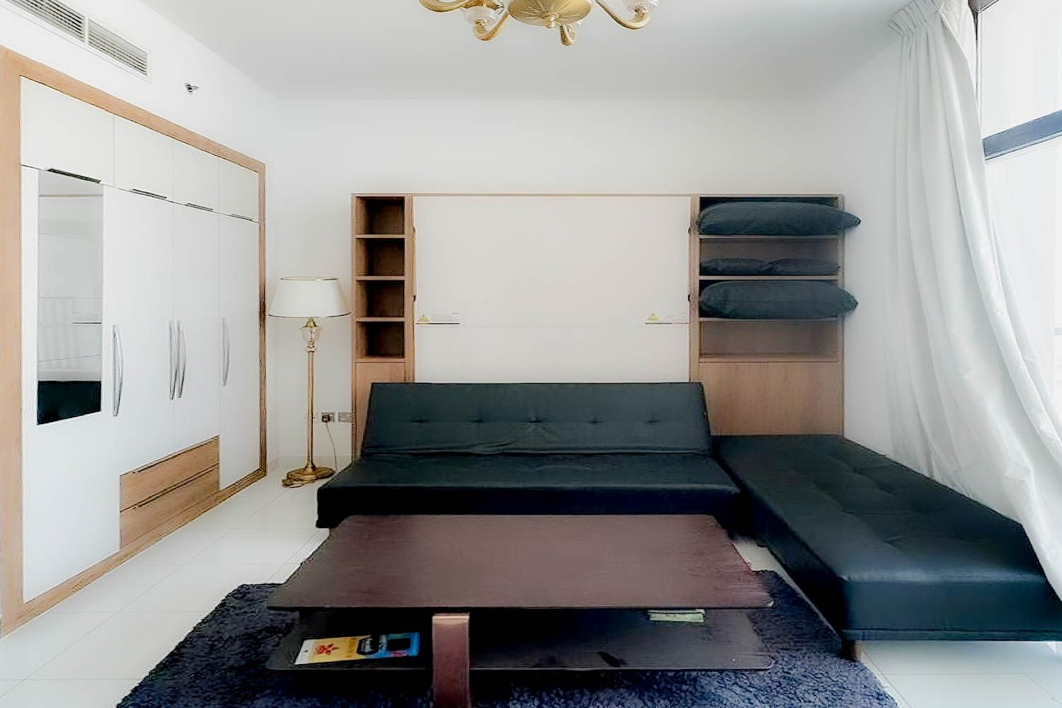  Apartment in Starz Tower 1