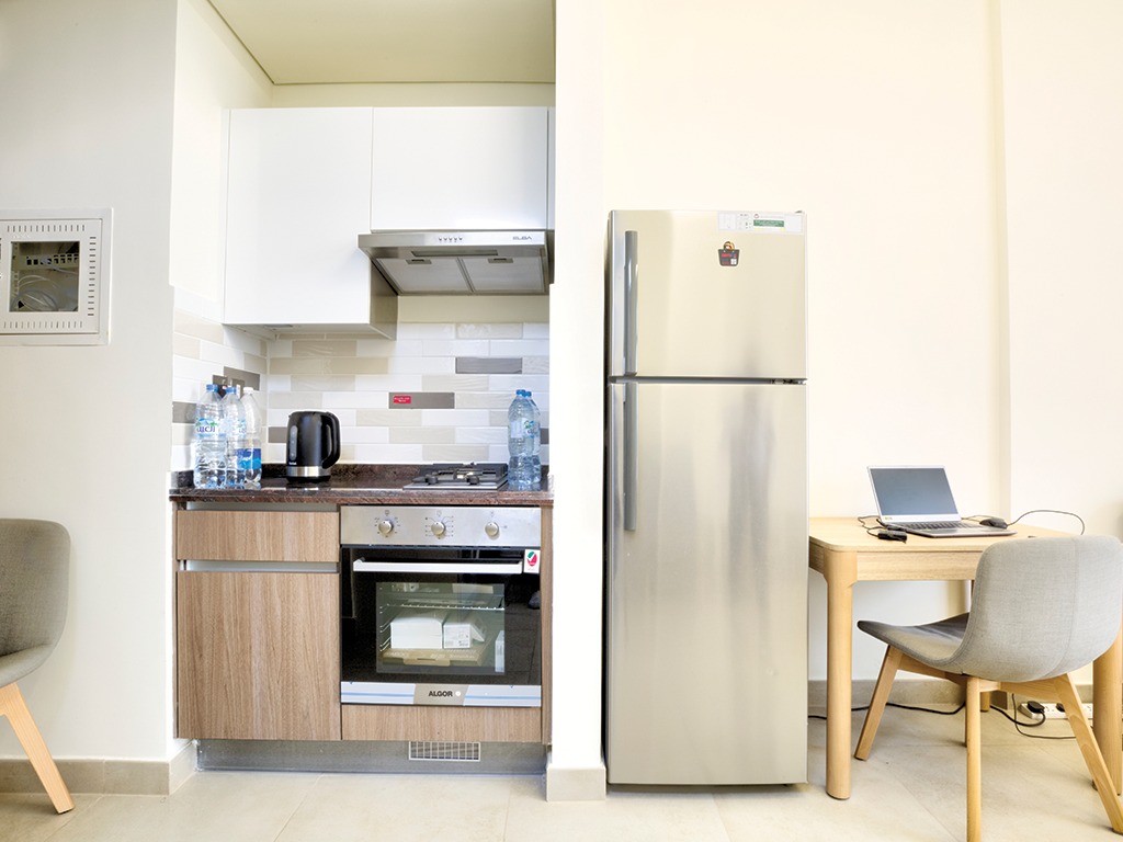  Apartment in Azizi Plaza