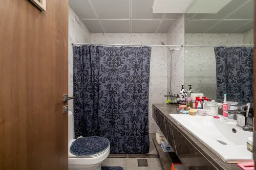2 Bedrooms Apartment in 5th Avenue