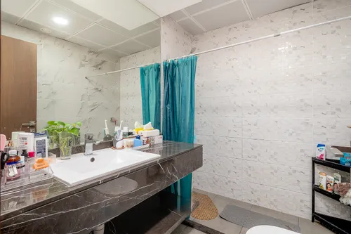 2 Bedrooms Apartment in 5th Avenue