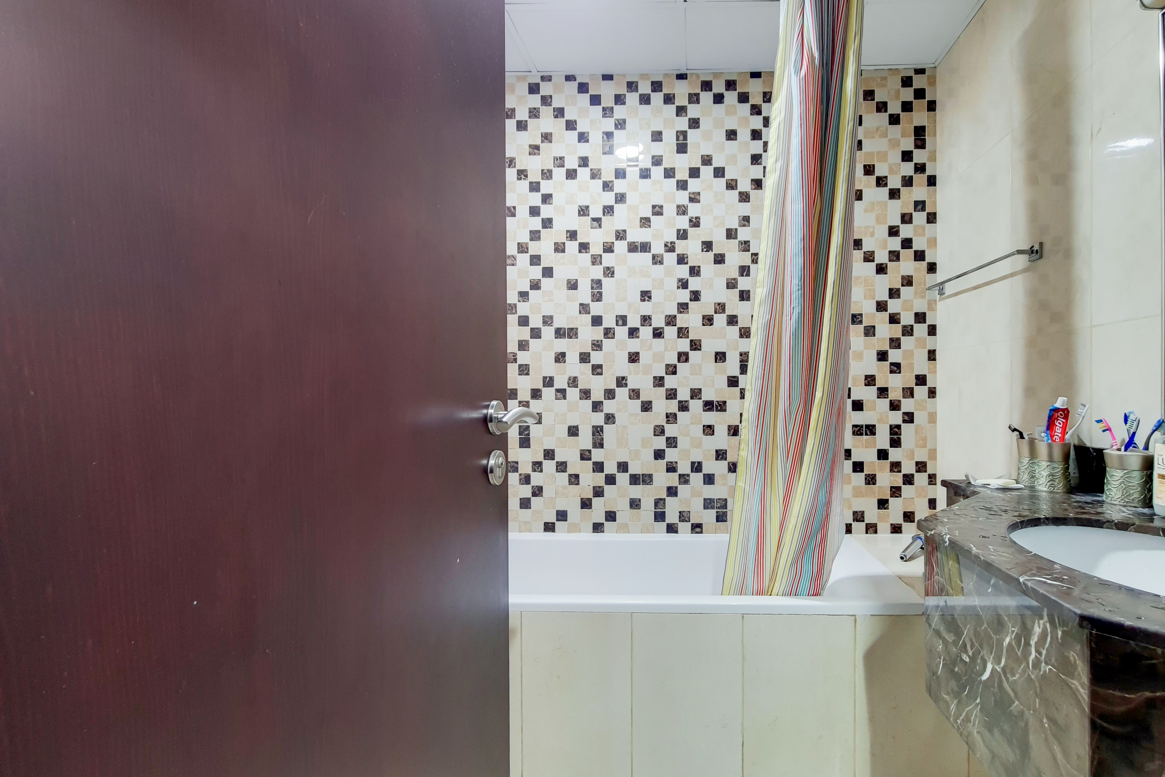 3 Bedrooms Apartment in Feirouz