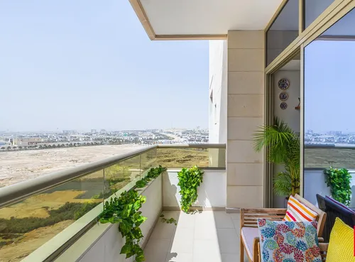 2 Bedrooms Apartment in Avenue Residence 2