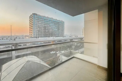 1 Bedroom Apartment in East 40