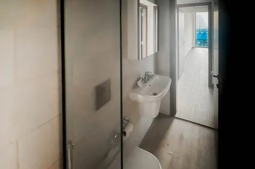 1 Bedroom Apartment in East 40