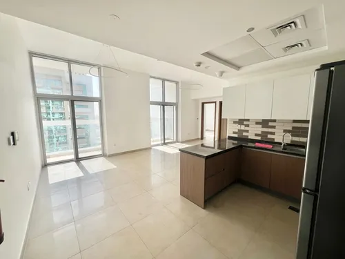 2 Bedrooms Apartment in Azizi Star