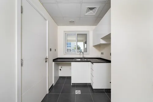 3 Bedrooms Townhouse in Centaury