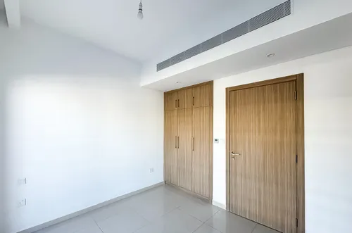 4 Bedrooms Townhouse in Camelia