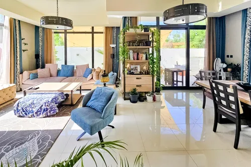 6 Bedrooms Villa in Coursetia