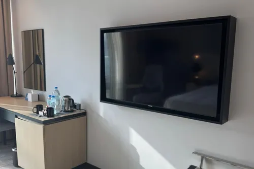 3 Bedrooms Hotel Apartment in Edge by Rotana