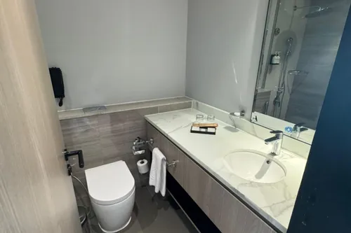 3 Bedrooms Hotel Apartment in Edge by Rotana