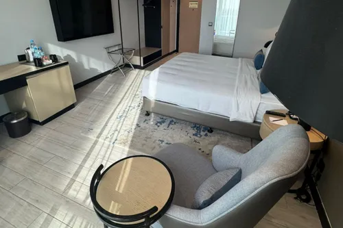 3 Bedrooms Hotel Apartment in Edge by Rotana