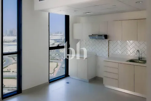 1 Bedroom Apartment | Prime Location