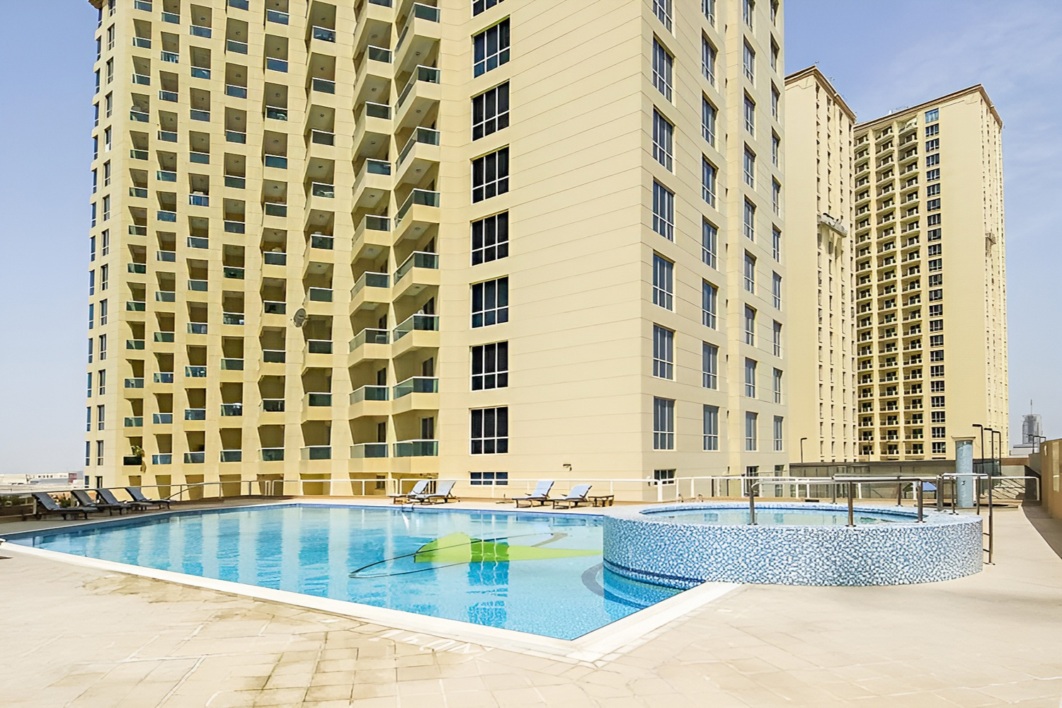  Apartment in The Crescent A