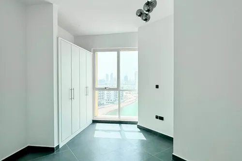 Unfurnished | Modern | Full Upgraded | High Roi