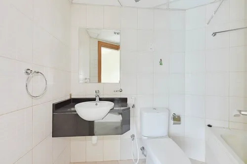 2 Bedrooms Apartment in Lago Vista C