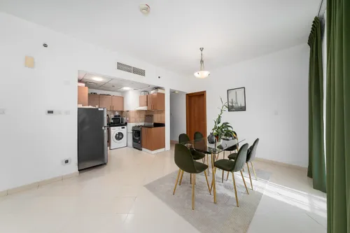 2 Bedrooms Apartment in Lago Vista C