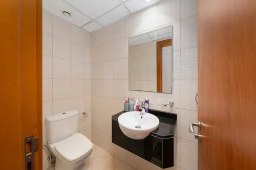 2 Bedrooms Apartment in Lago Vista C