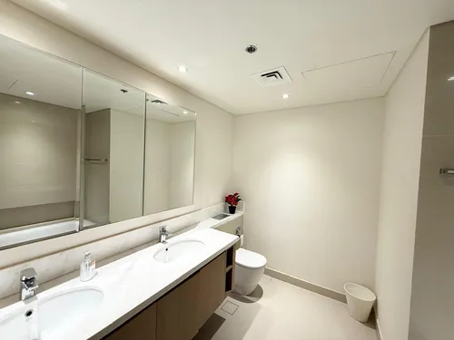 3 Bedrooms Apartment in Harbour Views T1
