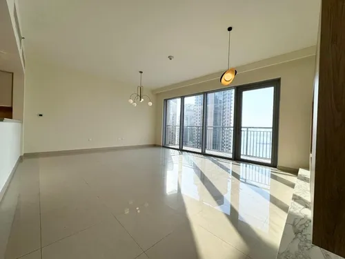 3 Bedrooms Apartment in Harbour Views T1
