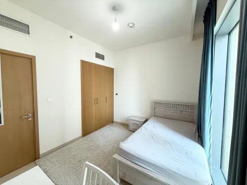 3 Bedrooms Apartment in Harbour Views T1