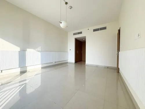 3 Bedrooms Apartment in Harbour Views T1