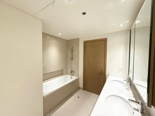 3 Bedrooms Apartment in Harbour Views T1