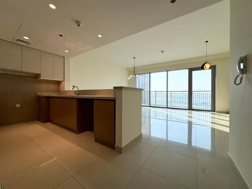 3 Bedrooms Apartment in Harbour Views T1