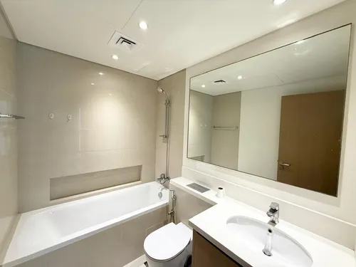 3 Bedrooms Apartment in Harbour Views T1