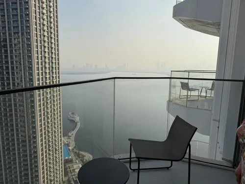 1 Bedroom Apartment in Address Harbour Point Tower 2