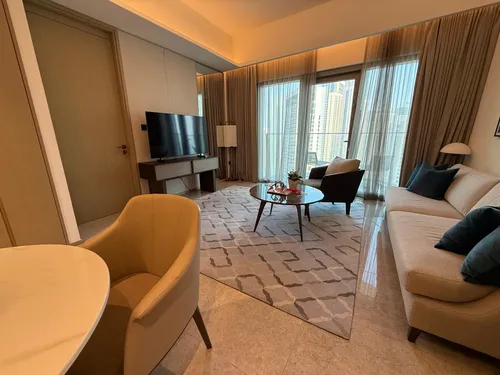 1 Bedroom Apartment in Address Harbour Point Tower 2