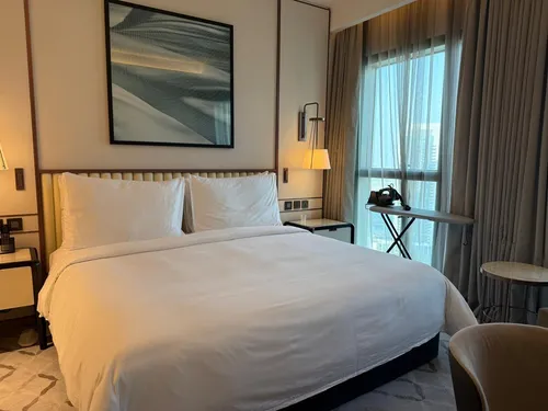 1 Bedroom Apartment in Address Harbour Point Tower 2