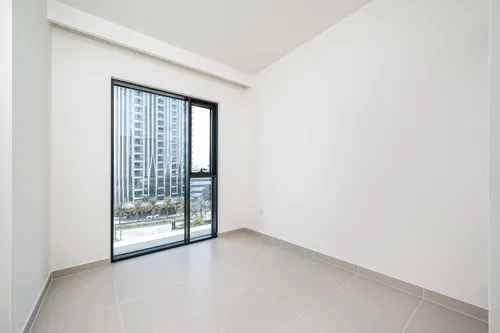 3 Bedrooms Apartment in Island Park II
