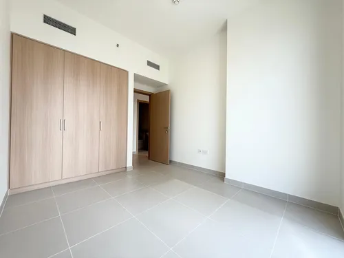 3 Bedrooms Apartment in Island Park II